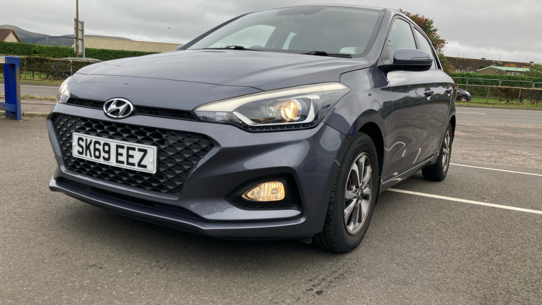 Hyundai i20 1.2 MPi SE 5dr Petrol Hatchback